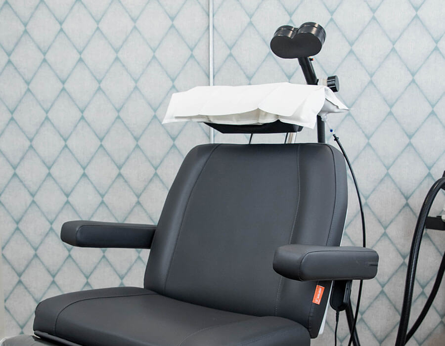 mert therapy and tms therapy chair for treating patients with depression and anxiety
